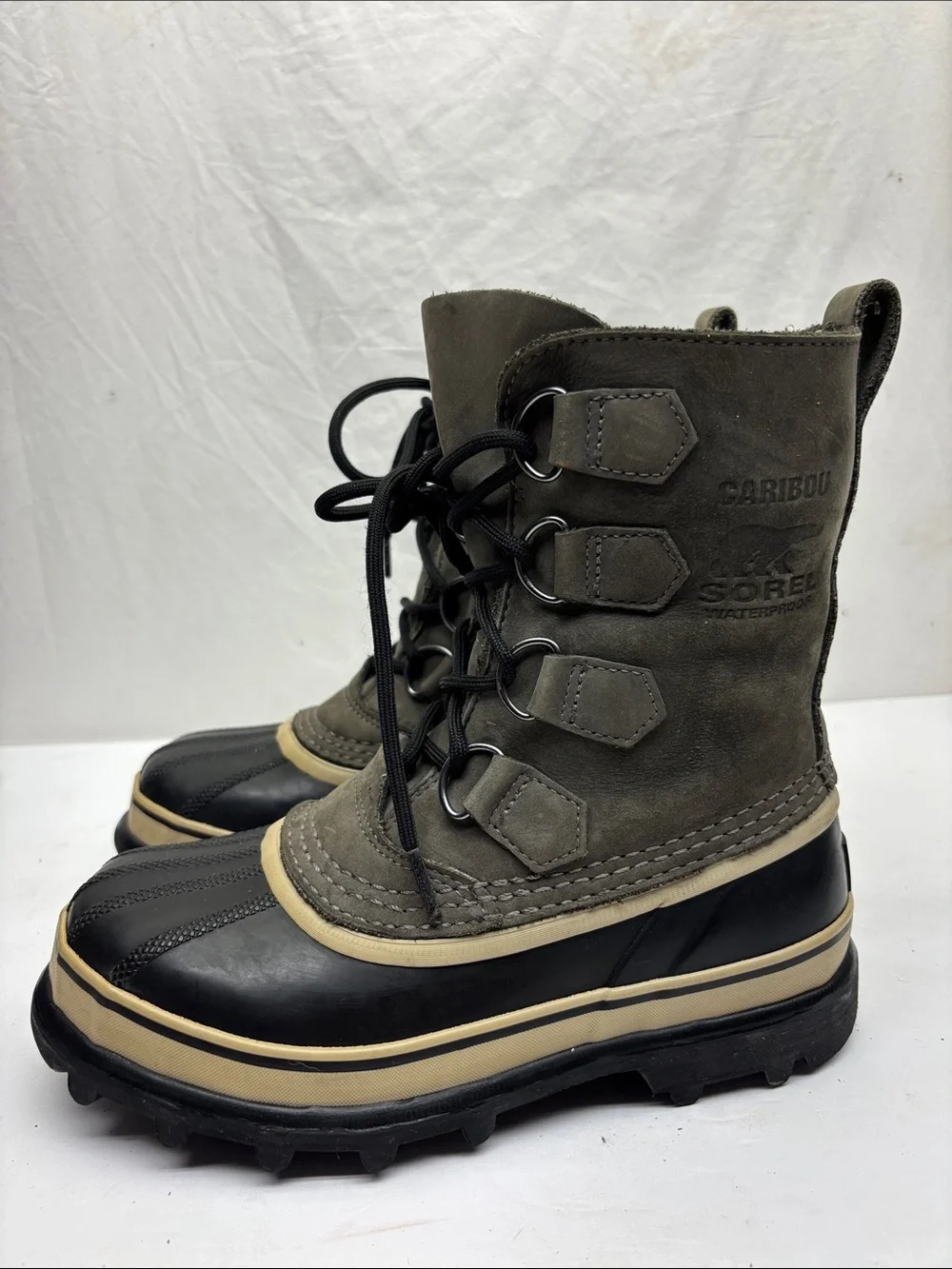 Sorel Caribou winter and snow boots, SZ 6 women’s